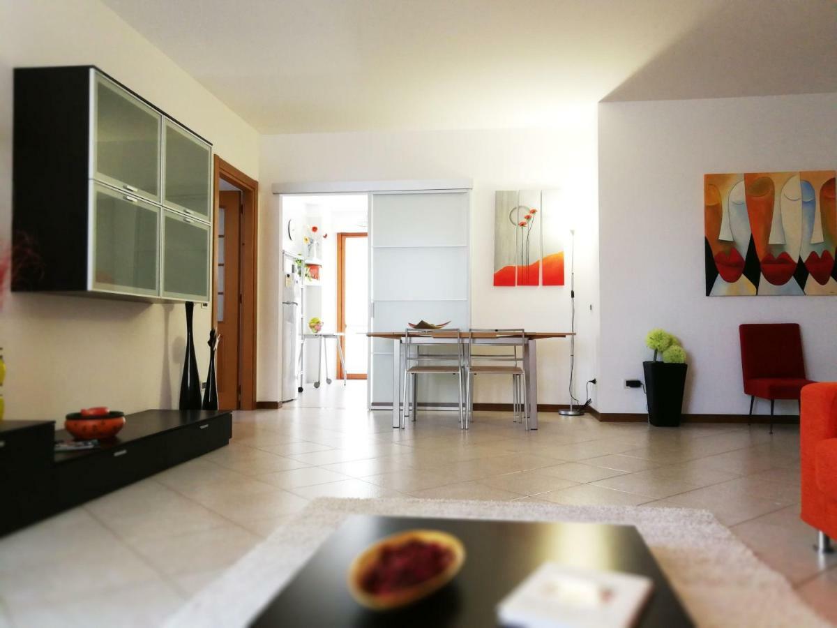 Cagliari Family Apartment Екстер'єр фото